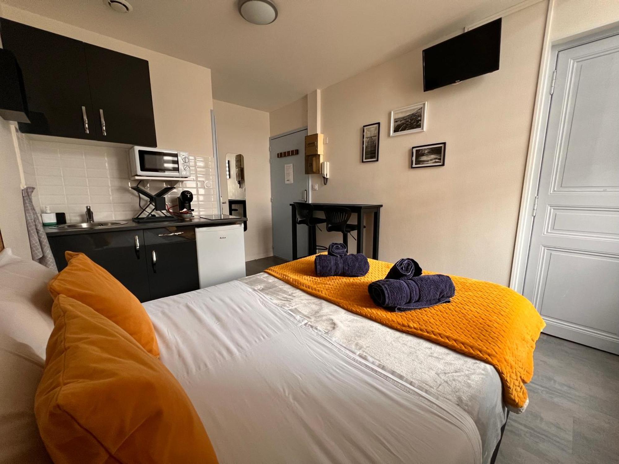 Apartament Lysbed - Desjardins Angers Zewnętrze zdjęcie